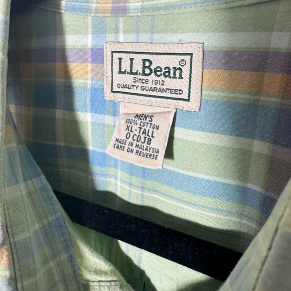 L.L Bean XL Tall  Light Green  Casual Button Down Short Sleeve Collared Shirt - Picture 3 of 4